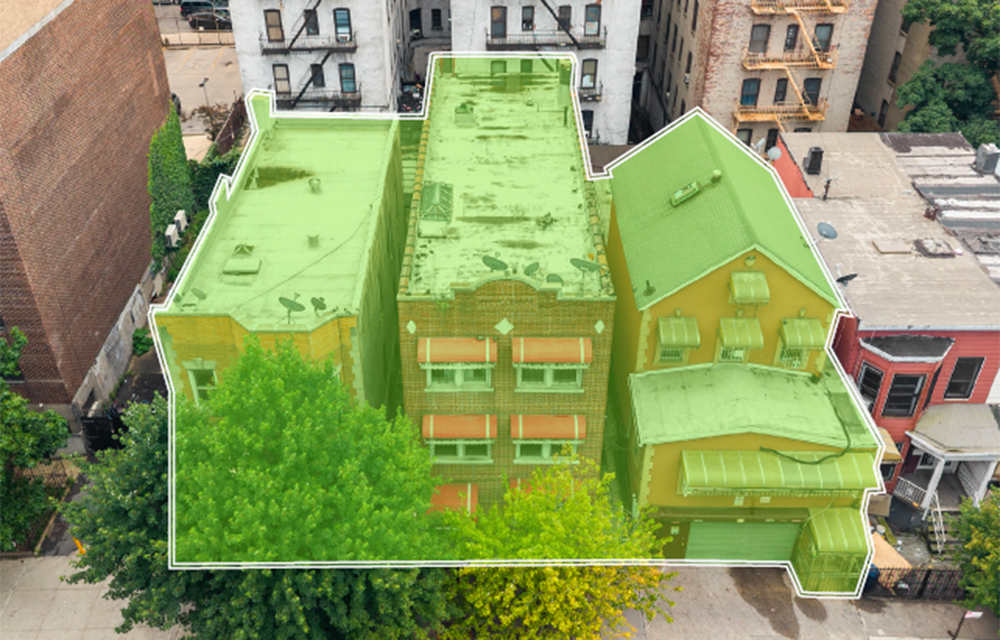 Reynolds, Davila and Loch of Investment Property Realty Group close $3.735 million sale of 216, 218, 220 East 179th St.
